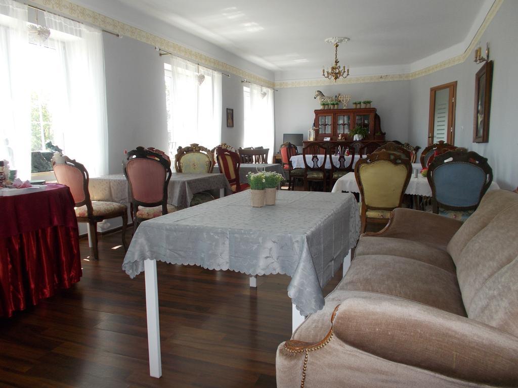 Bolimowianka Acomodação com café da manhã Exterior foto